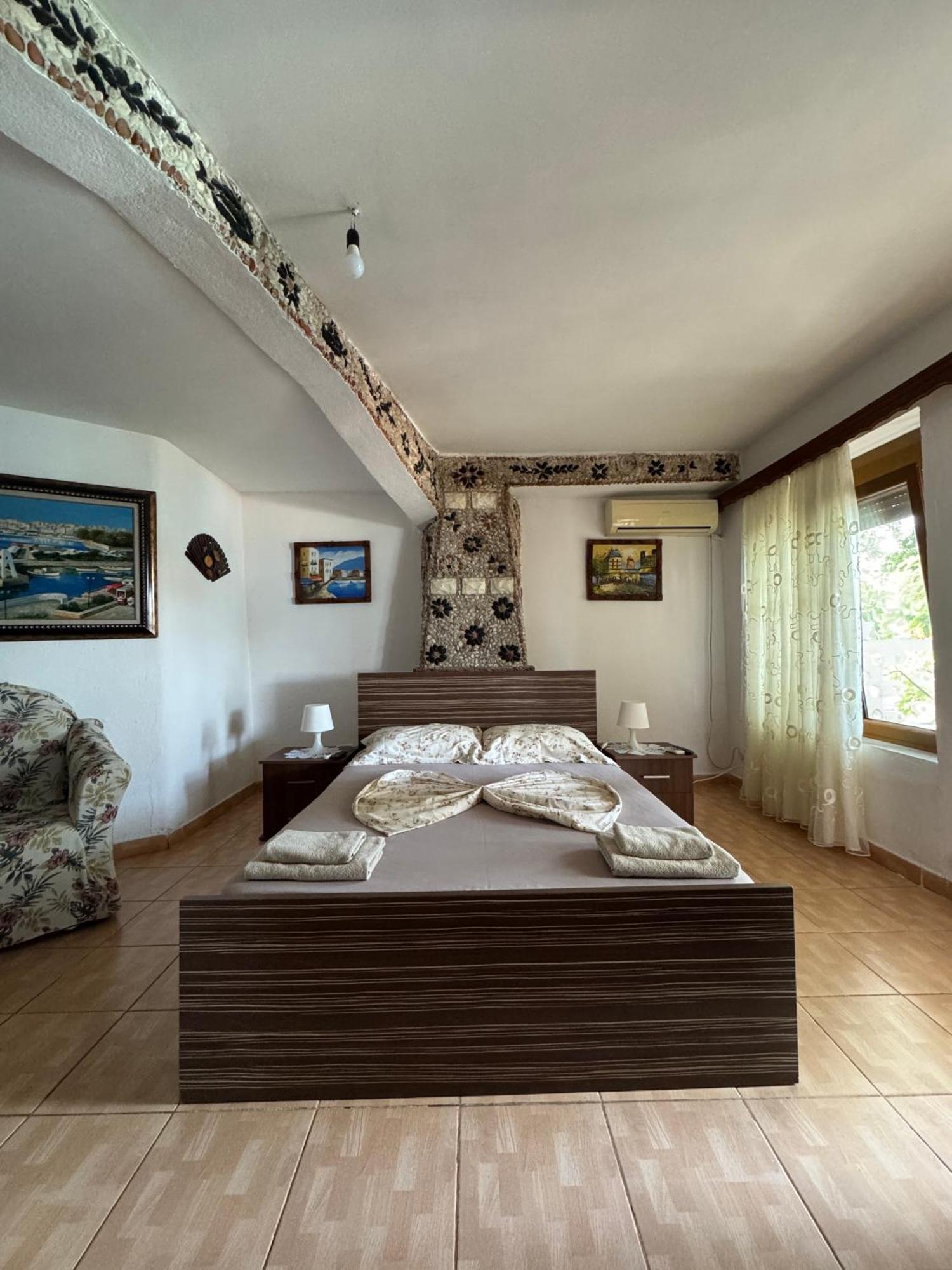 Mustafaraj Appartement *